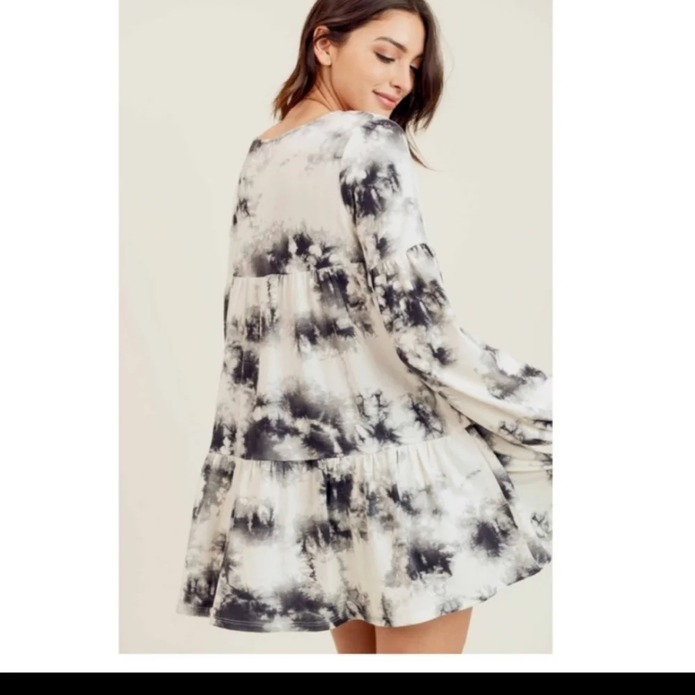 Tunic Top - Picture 3 of 6